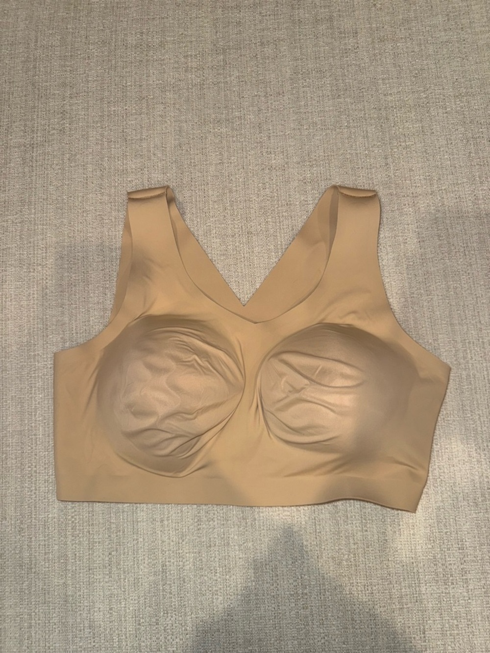 Evelyn & Bobbie Defy Wireless Bra